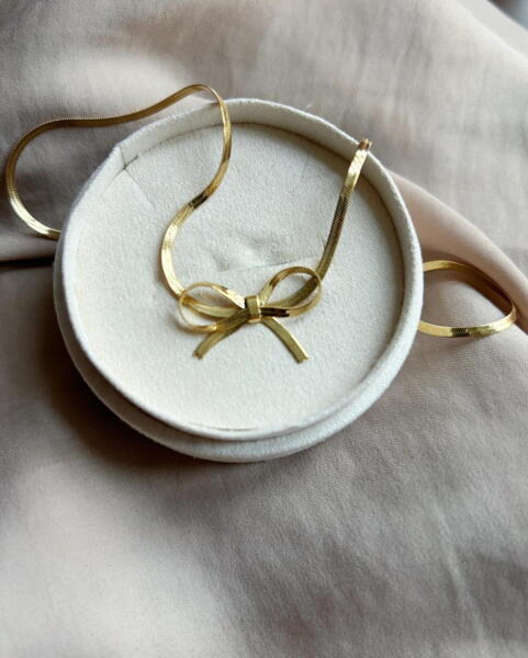 Kleo Bow Necklace 2mm